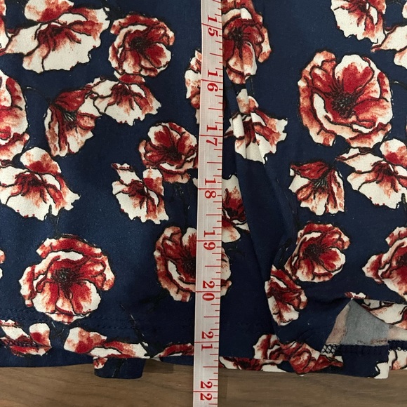 EUC XL French Grey Floral Dress - Picture 7 of 7